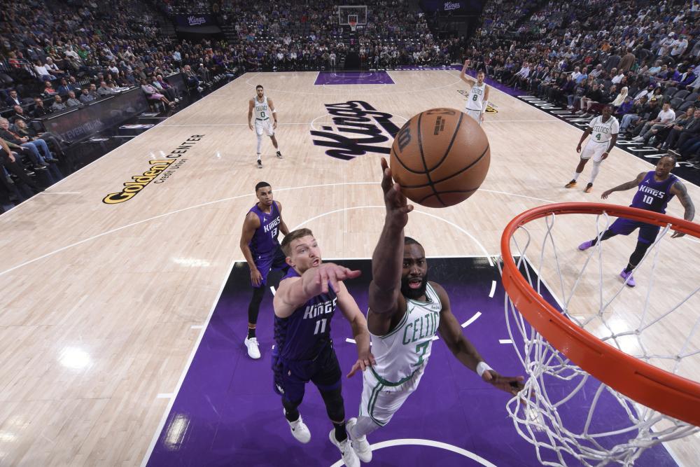 会近距离接 会近距离接