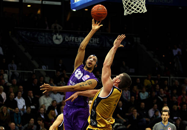 斯两位明星 斯两位明星